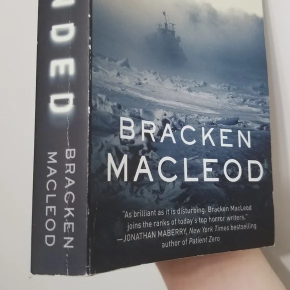 for fans of Thing From Another World: "Stranded" paperback, EUC - Picture 3 of 3